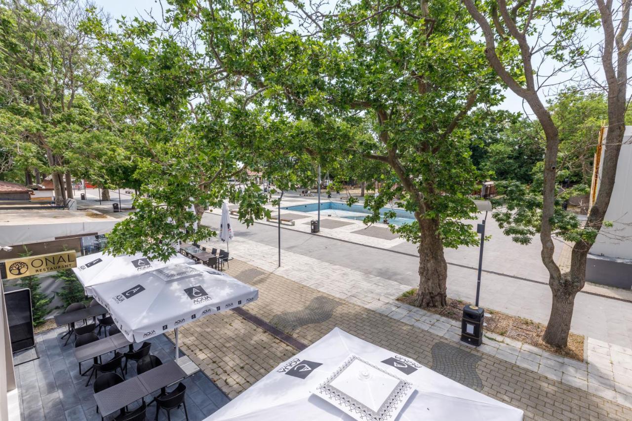 Onal Boutique Hotelier Mamaia Exterior foto